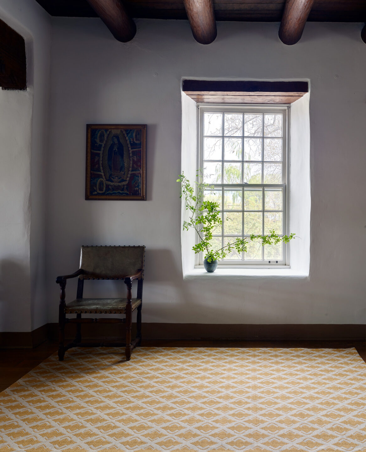 Merida_rugs_diningroom_Palazzo-Saffron