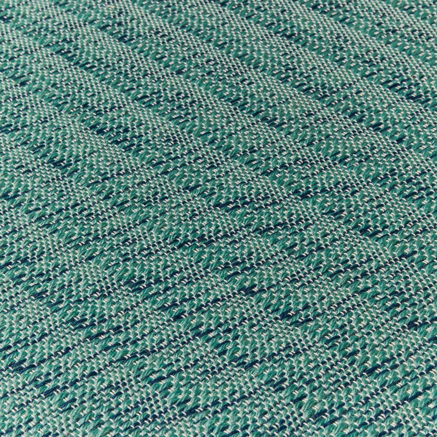 Saga 168 – Thyme-Marine – Detail